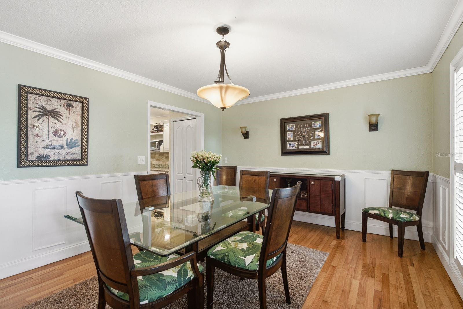 SPANISH OAKS - Residential