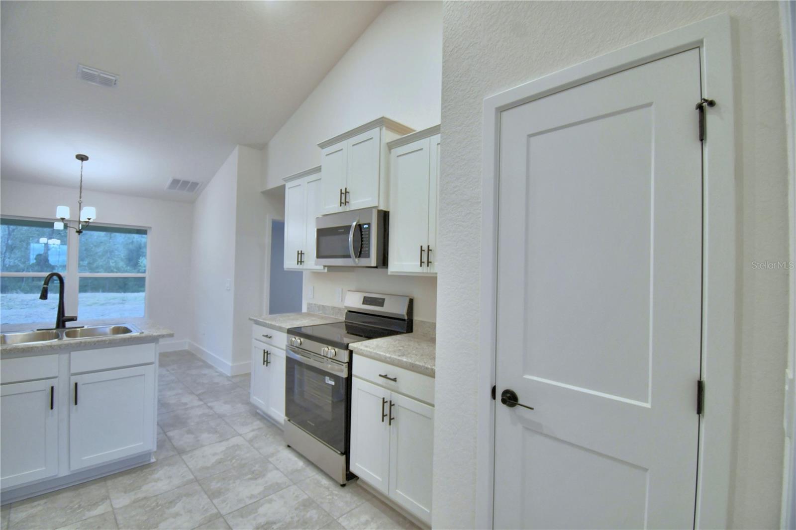 CADENCE CROSSING - Residential