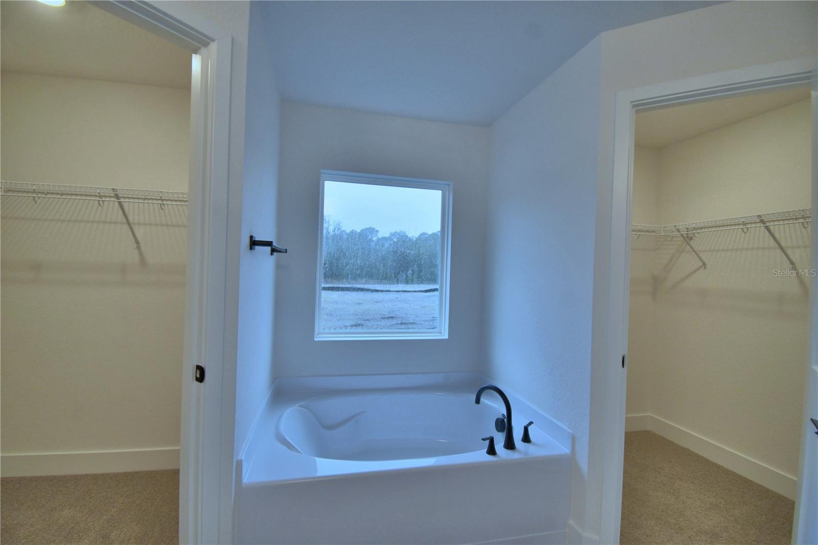 CADENCE CROSSING - Residential