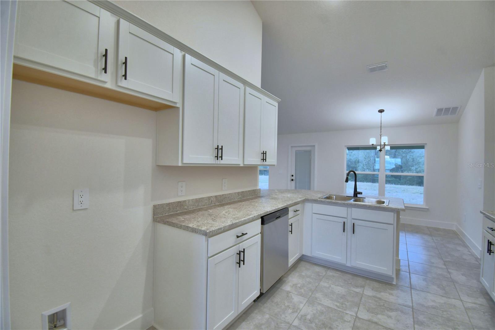 CADENCE CROSSING - Residential