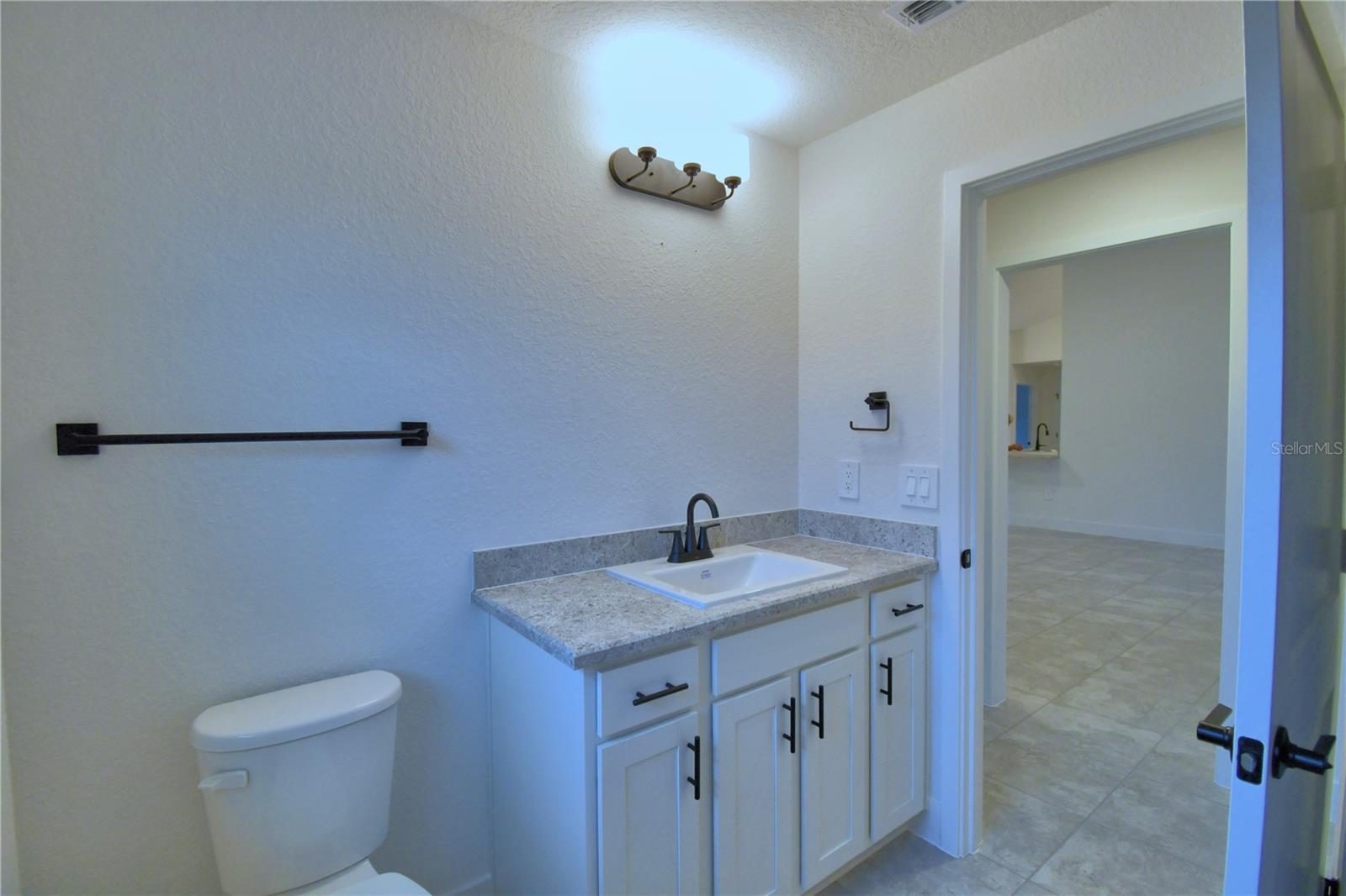 CADENCE CROSSING - Residential