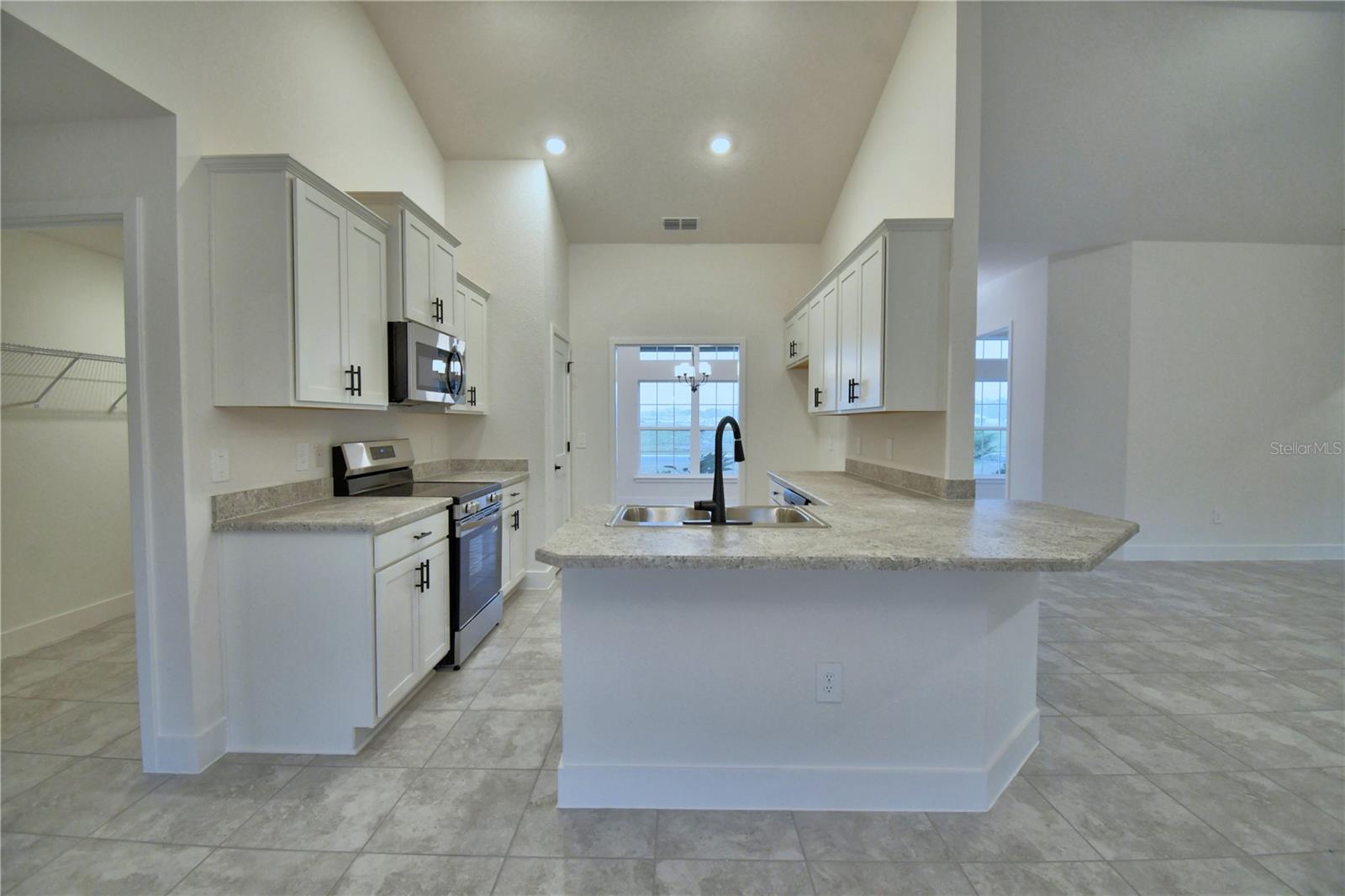 CADENCE CROSSING - Residential