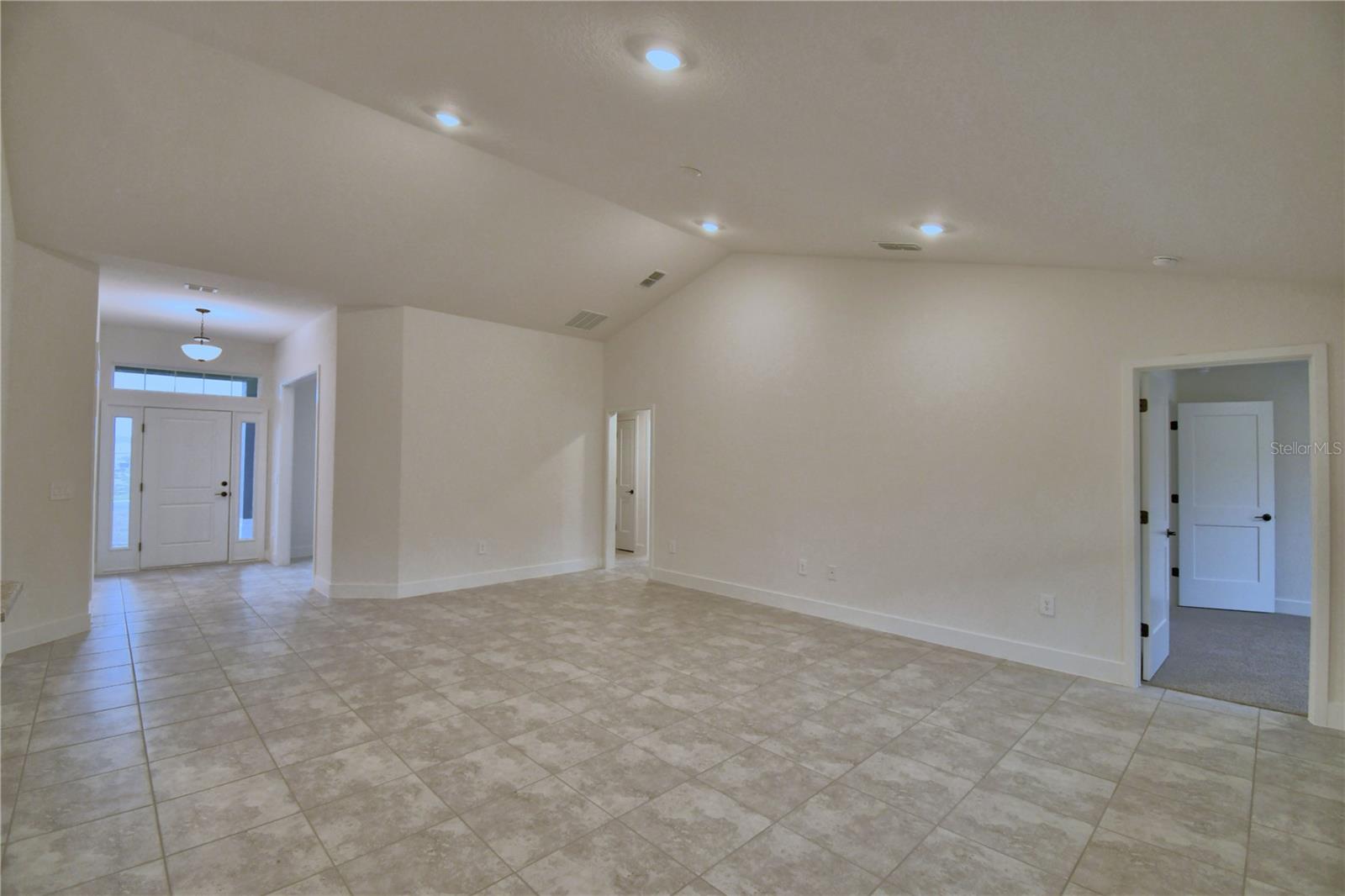 CADENCE CROSSING - Residential