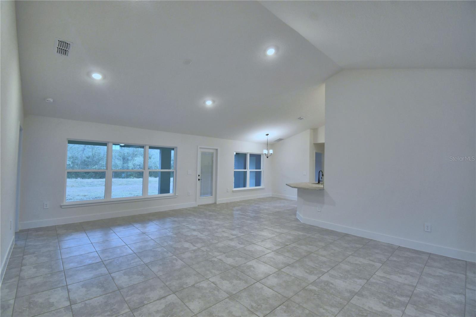 CADENCE CROSSING - Residential
