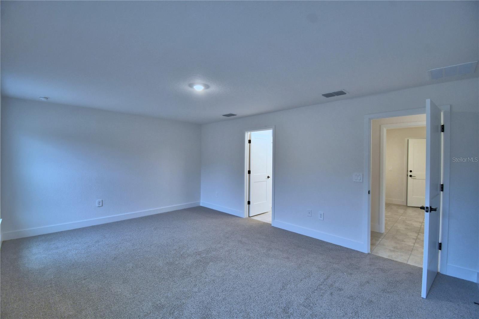 CADENCE CROSSING - Residential