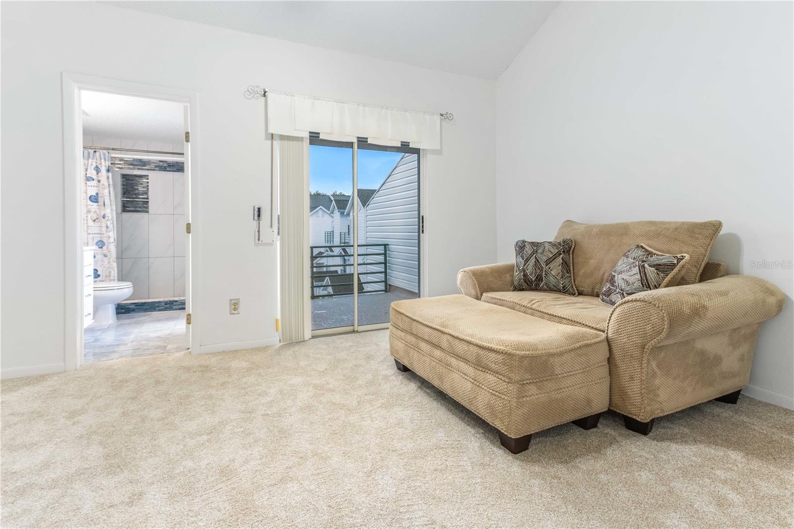 CUTTER COVE CONDO - Residential