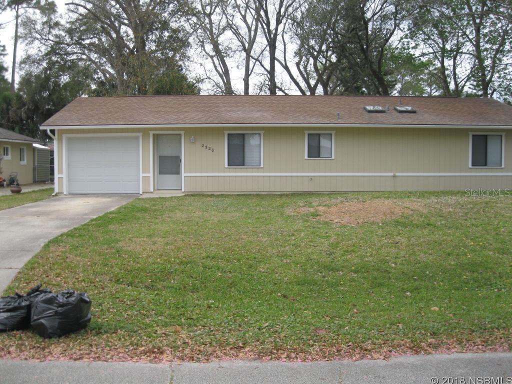 RECENTLY RENOVATE WITH NEW TILE FLOORS, NEW A/C NEW KITCHEN AND APPLIANCES.. WOOD BURNING FIREPLACE AND SCREENED PATIO. ;Water: City