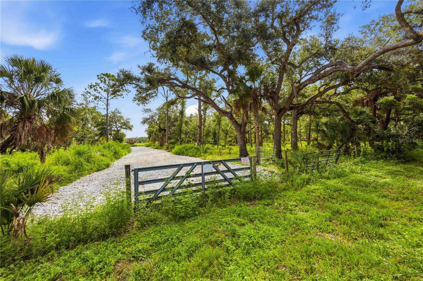 EAGLE RIDGE ESTATES - Land