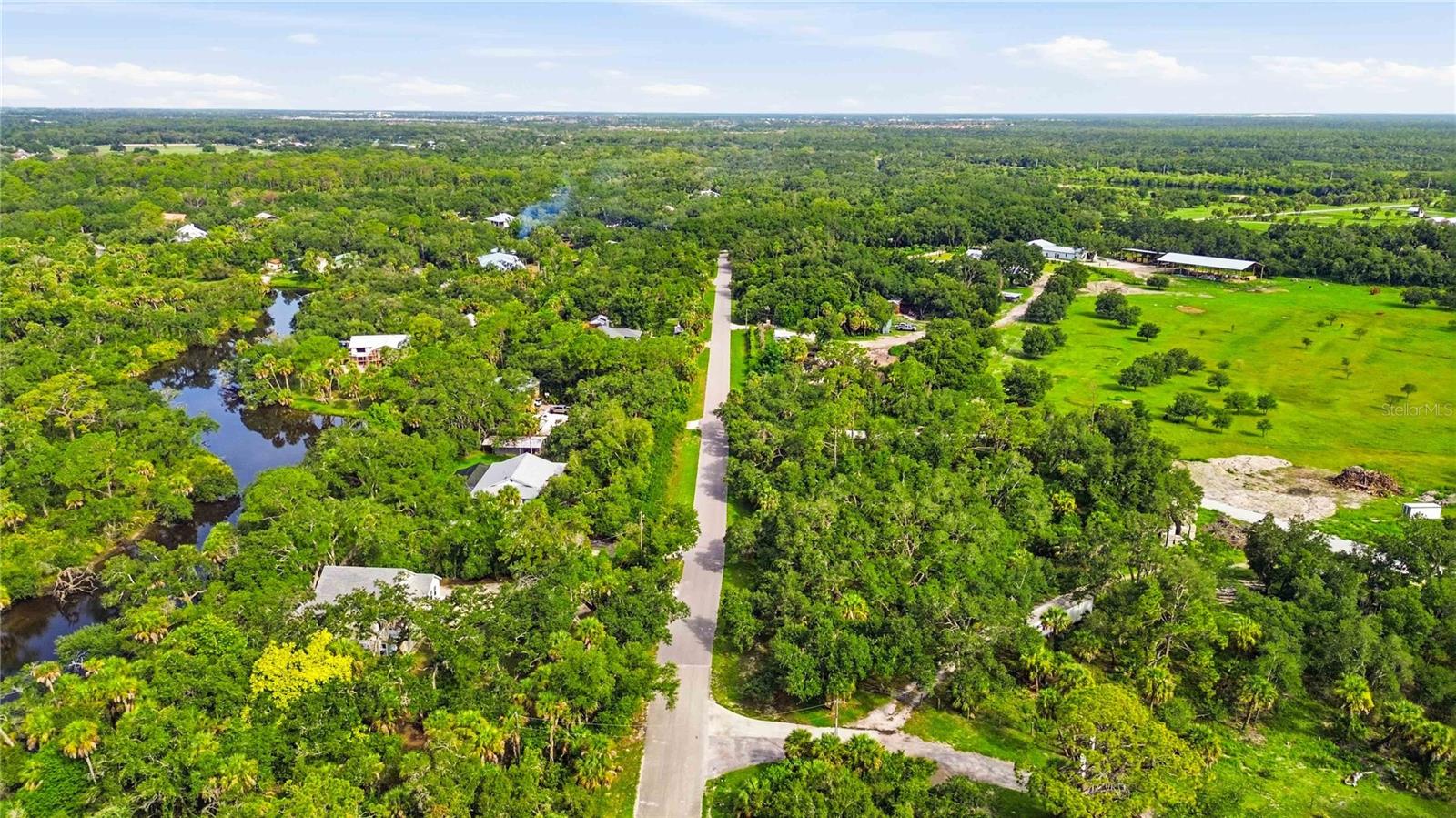 EAGLE RIDGE ESTATES - Land