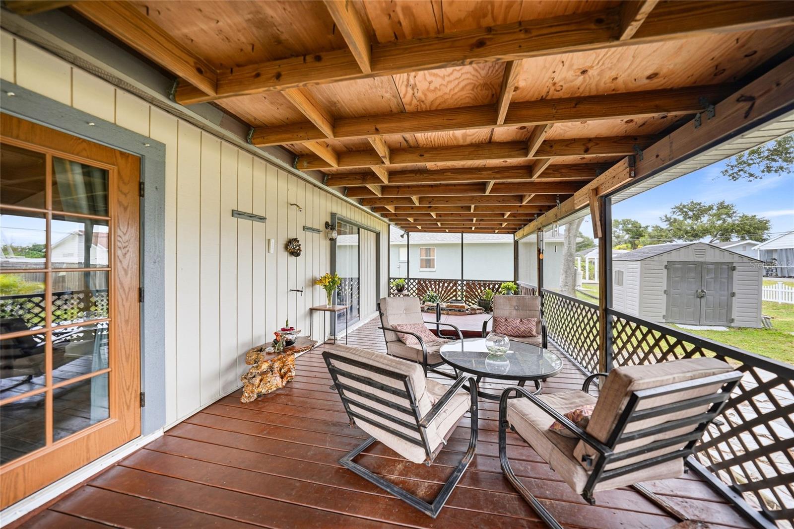 SOUTH VENICE - Residential