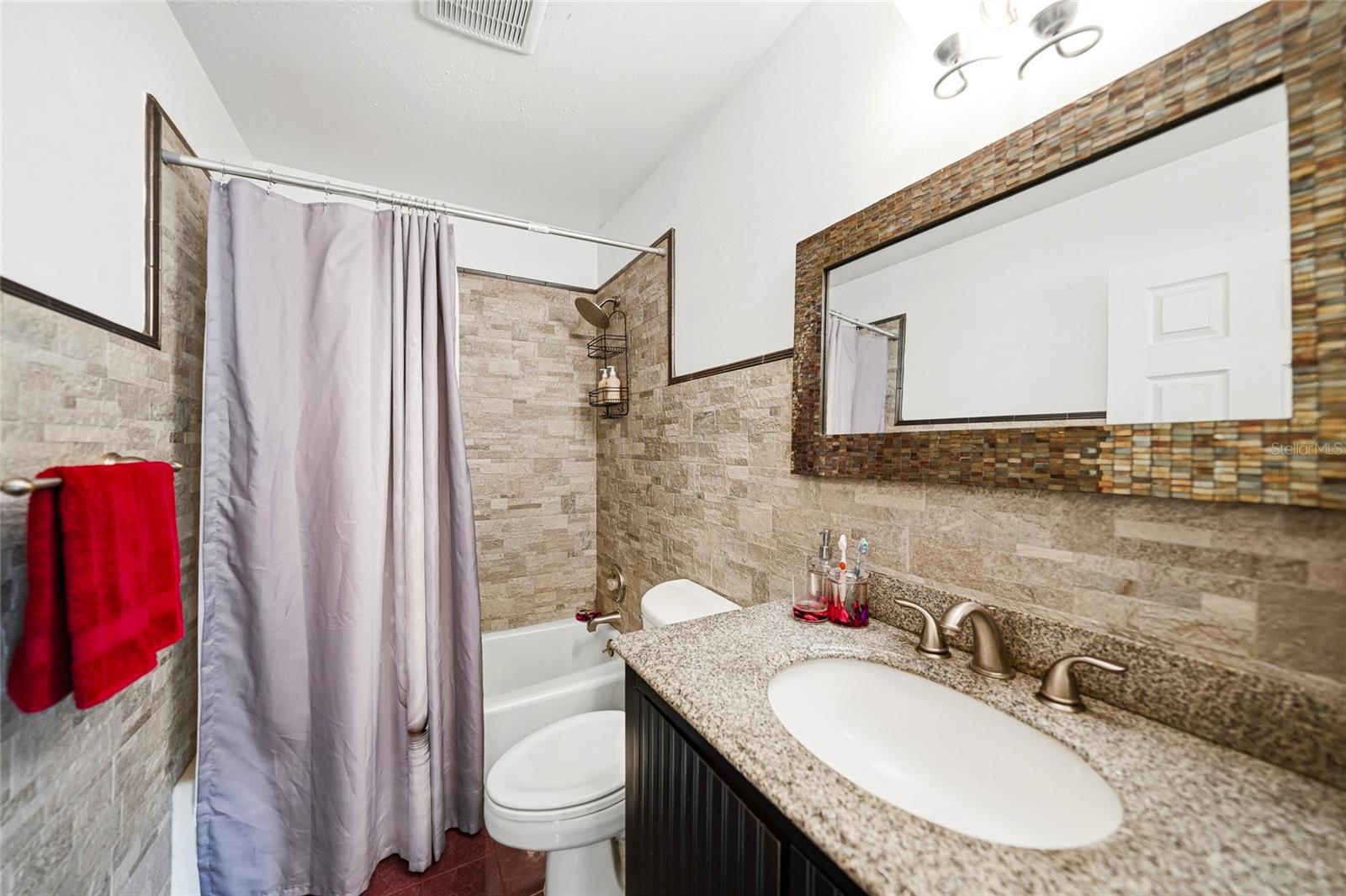 SOUTH VENICE - Residential