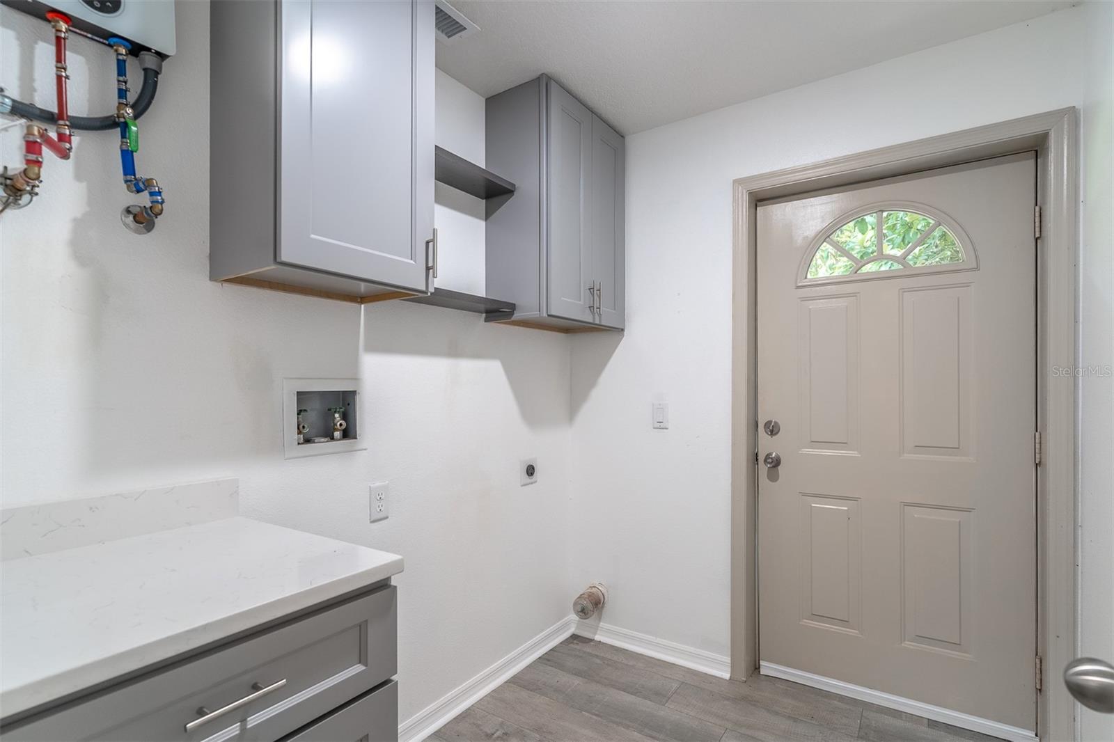 ARMSTRONG/STONE-ADELLE - Residential