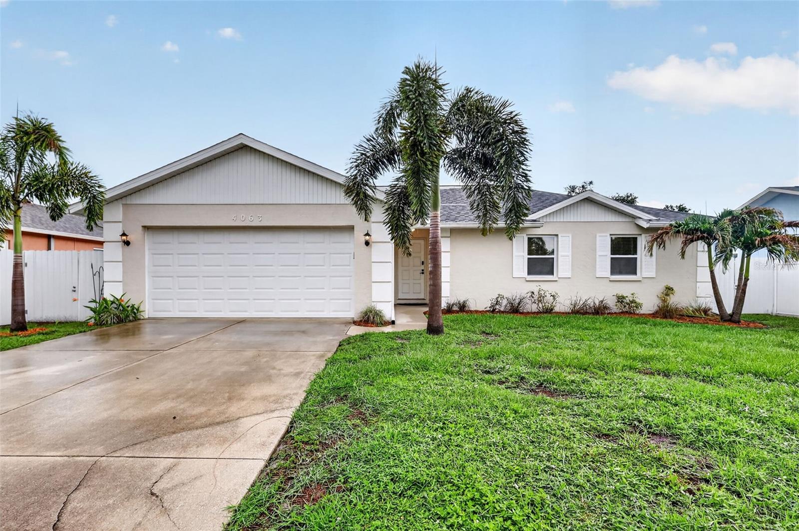 LAKE SARASOTA - Residential