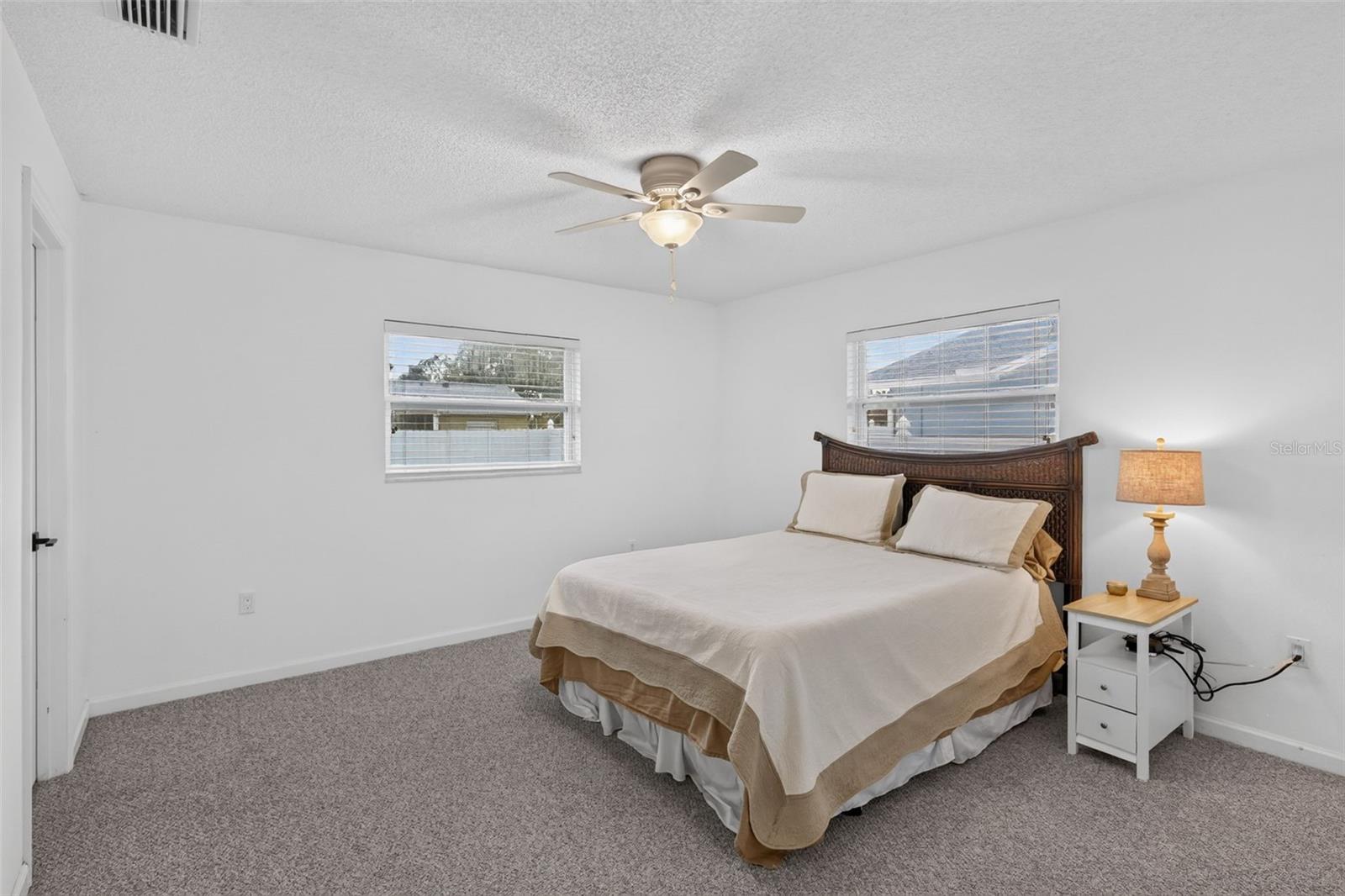 LAKE SARASOTA - Residential