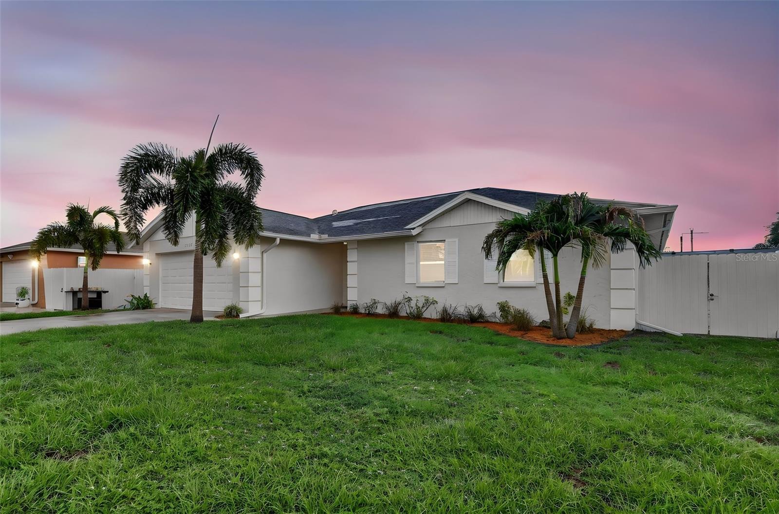 LAKE SARASOTA - Residential