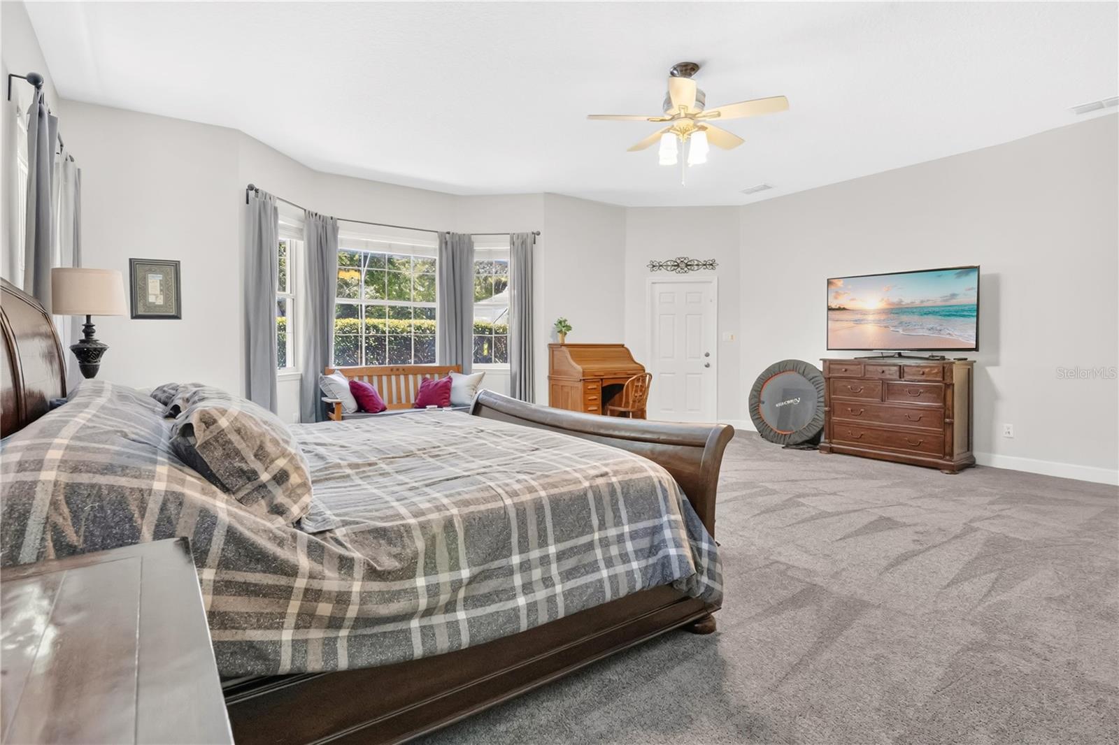 GREATER COUNTRY ESTATES - Residential