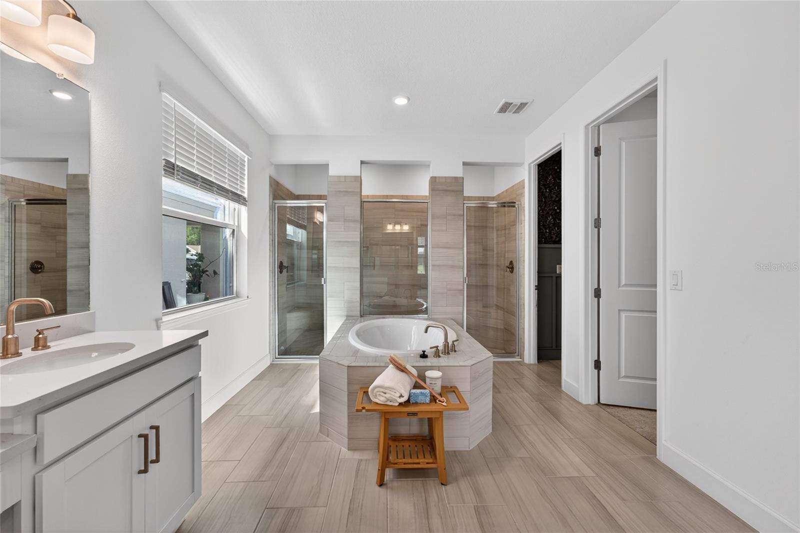 RIVER LNDG PH 4 & 5 - Residential