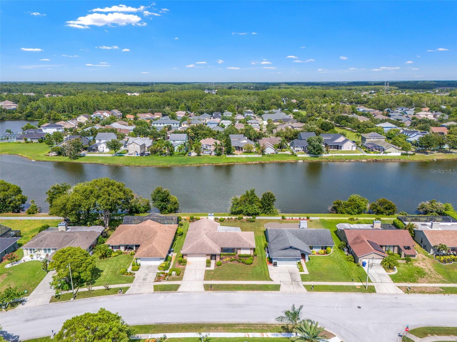 FAIRWAY SPGS - Residential