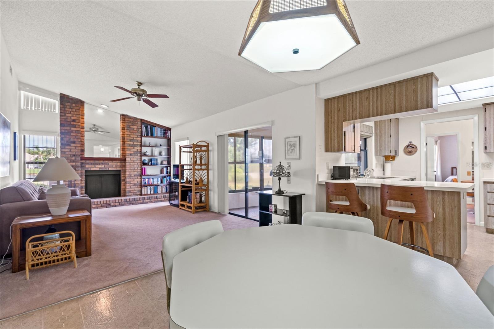 FAIRWAY SPGS - Residential