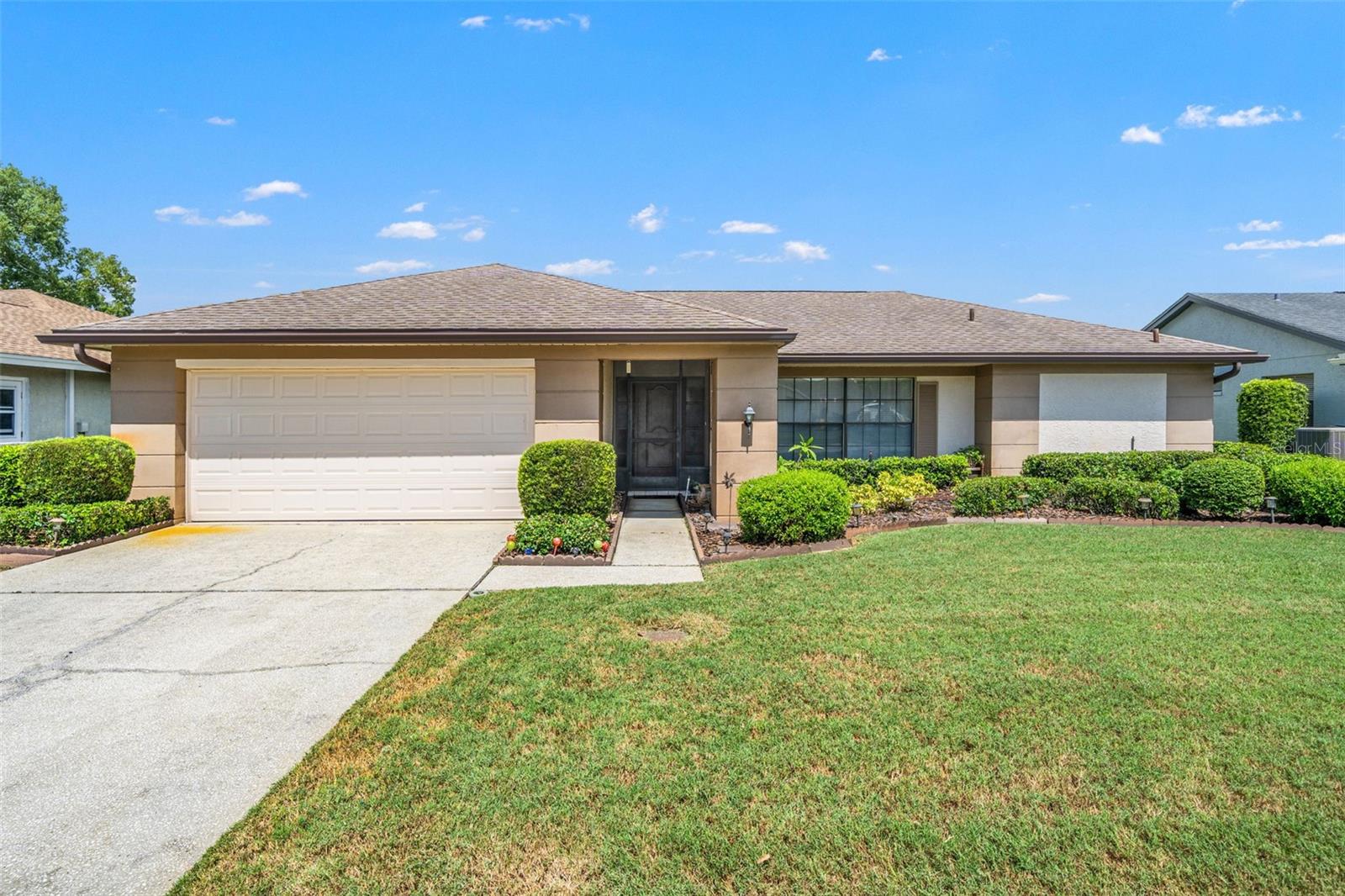 FAIRWAY SPGS - Residential