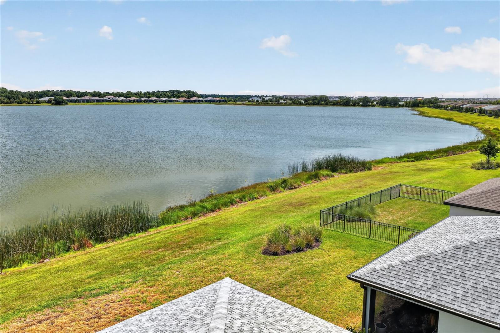 AVANTI/WATERSIDE - Residential