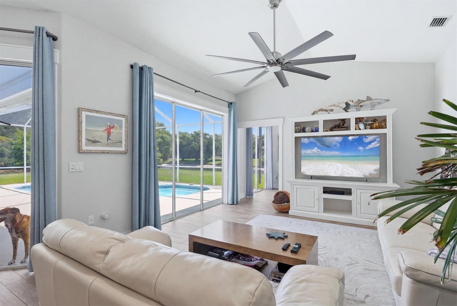 COUNTRY CREEK - Residential