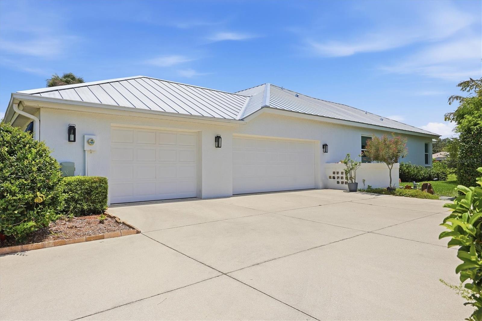 COUNTRY CREEK - Residential