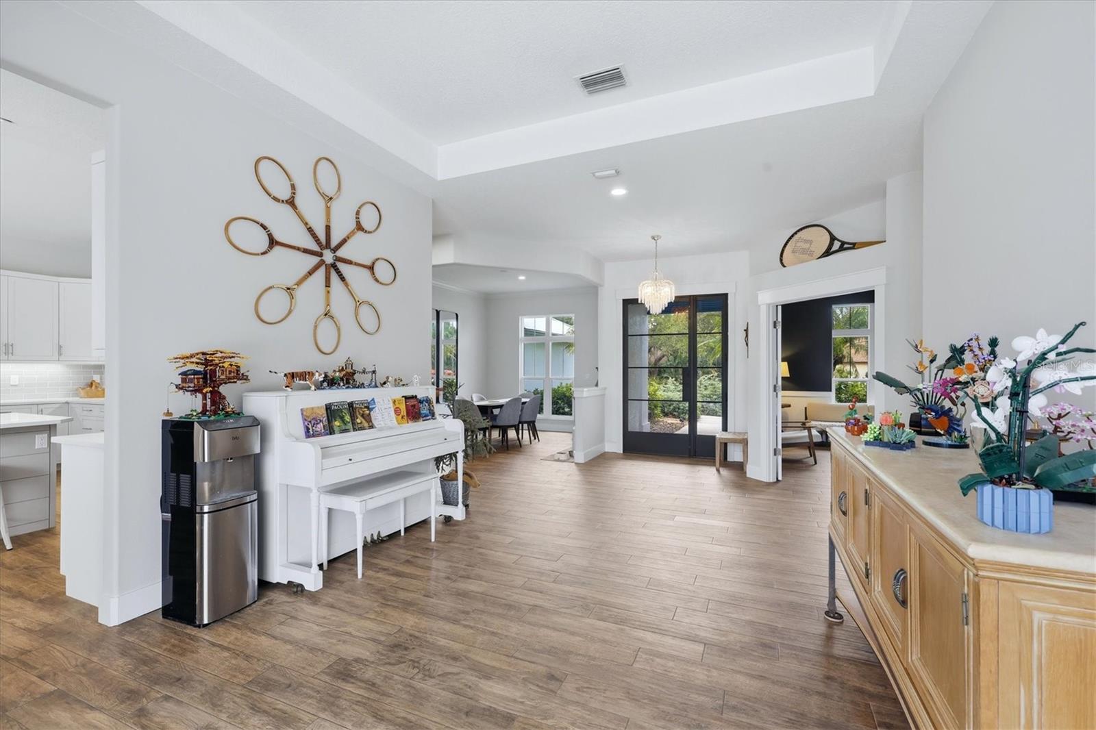 COUNTRY CREEK - Residential