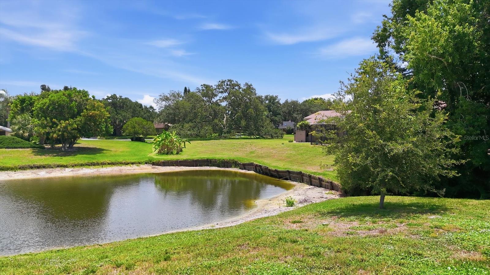 COUNTRY CREEK - Residential