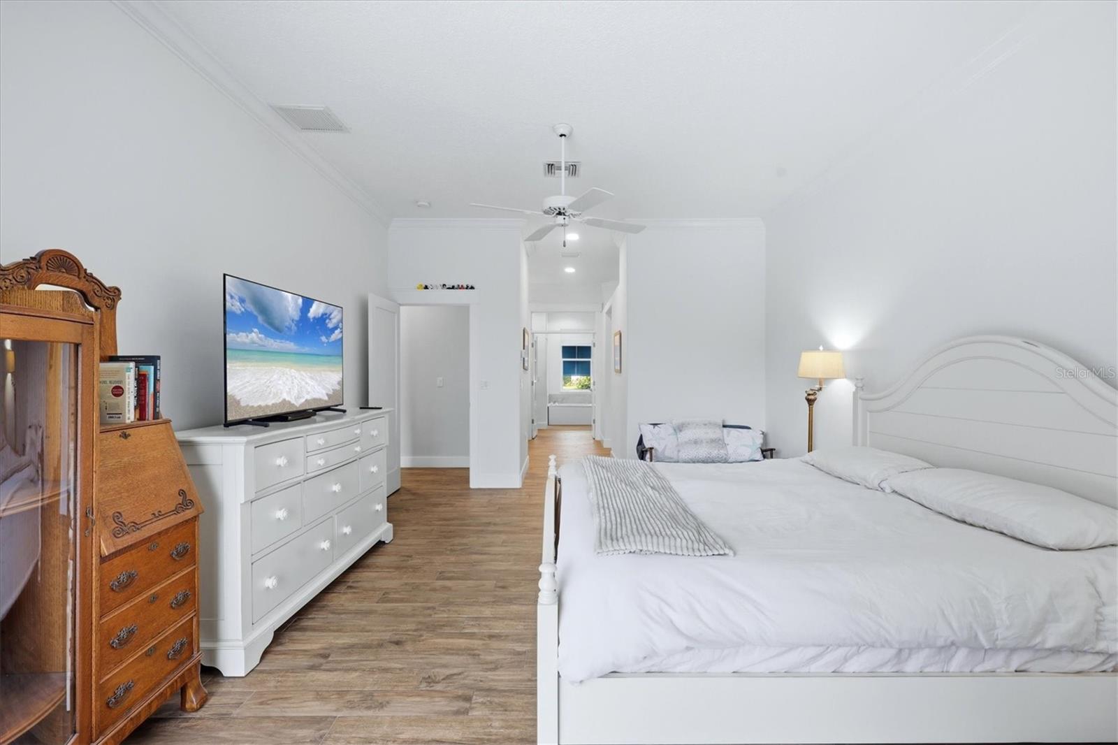 COUNTRY CREEK - Residential