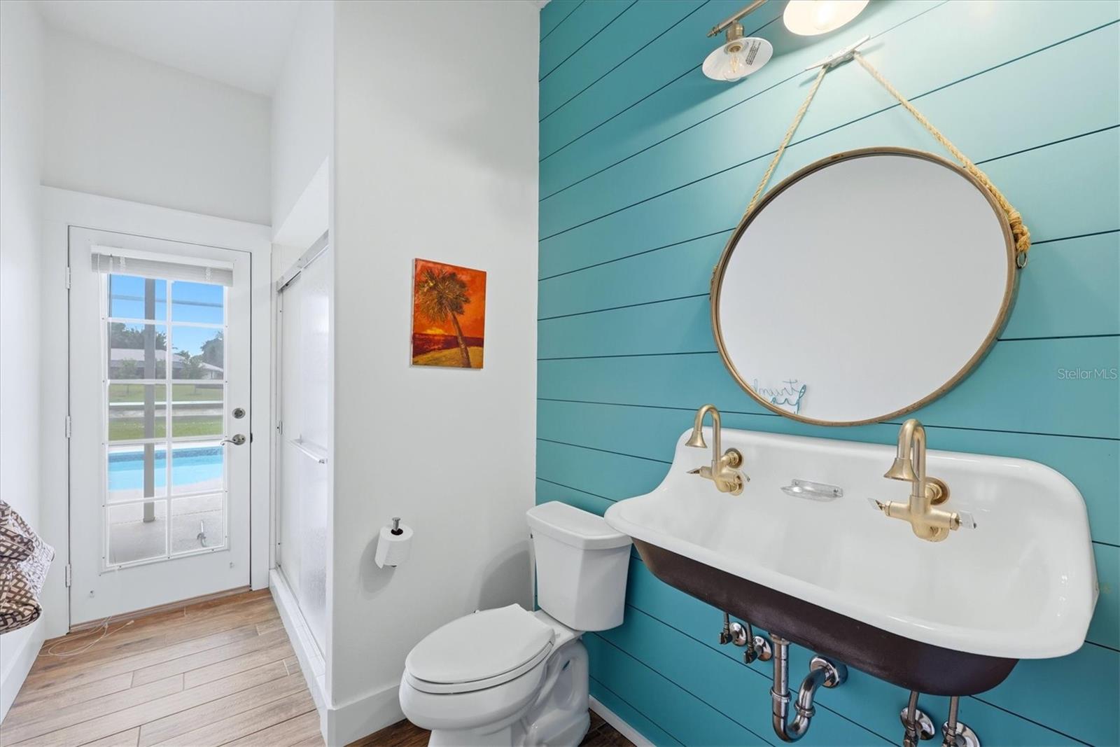 COUNTRY CREEK - Residential