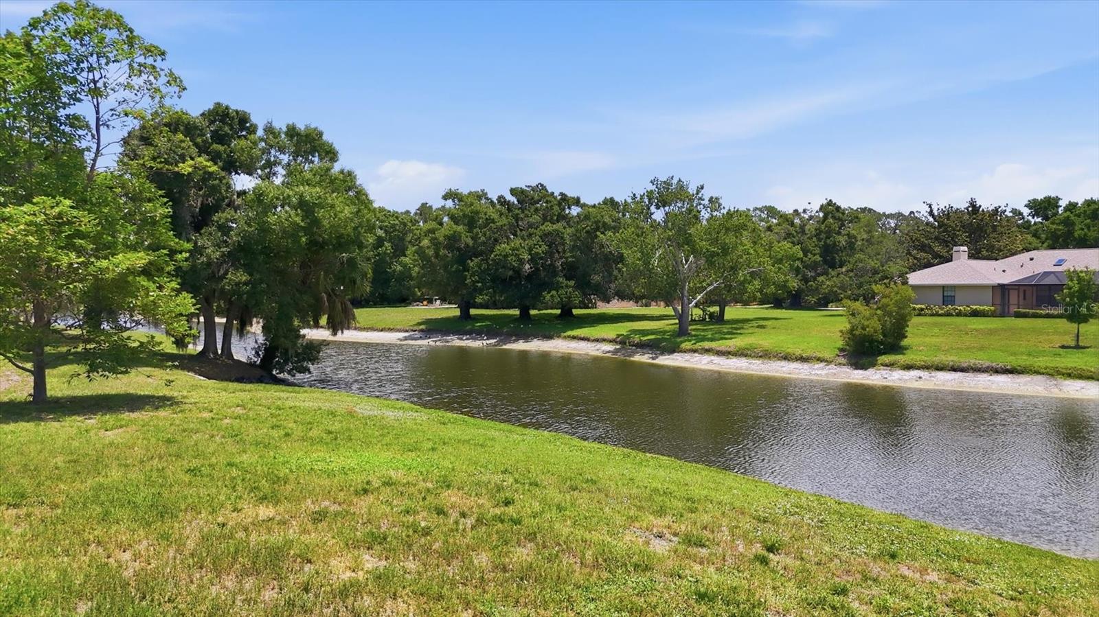 COUNTRY CREEK - Residential