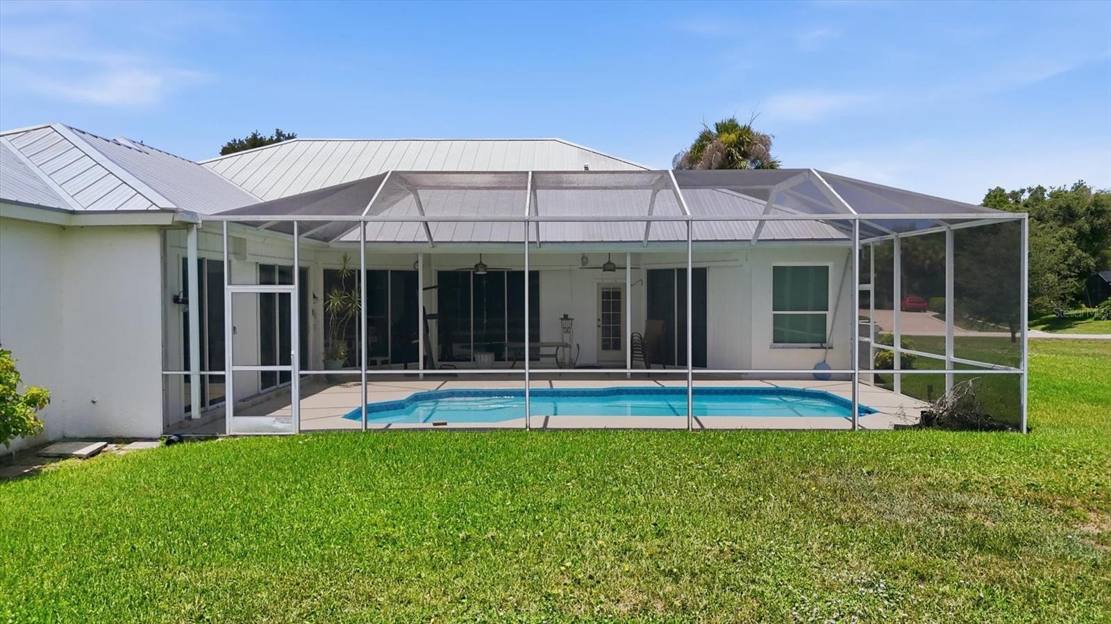 COUNTRY CREEK - Residential