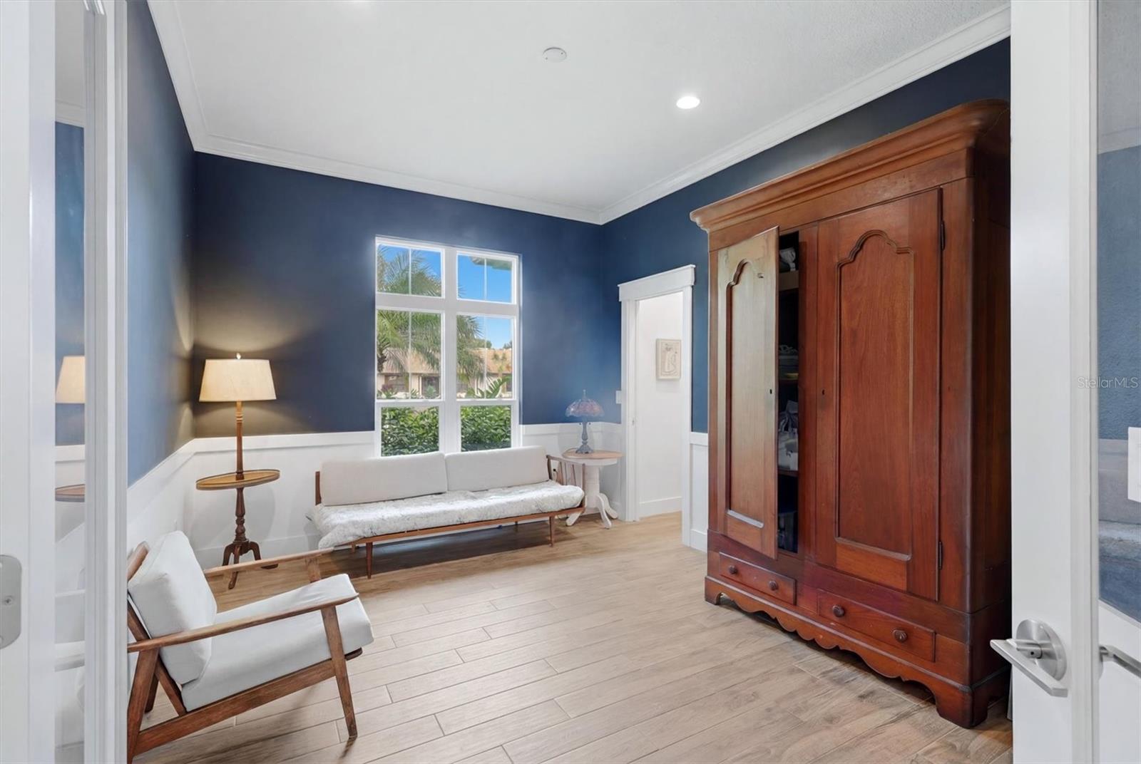 COUNTRY CREEK - Residential