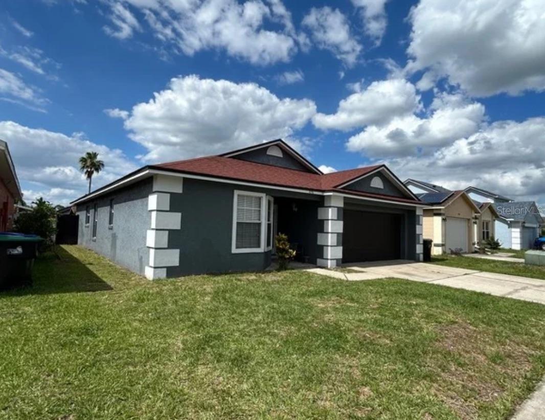 SKY LAKE - Residential