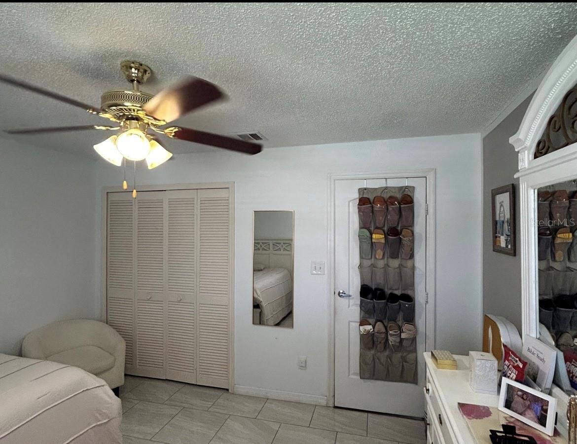 SKY LAKE - Residential