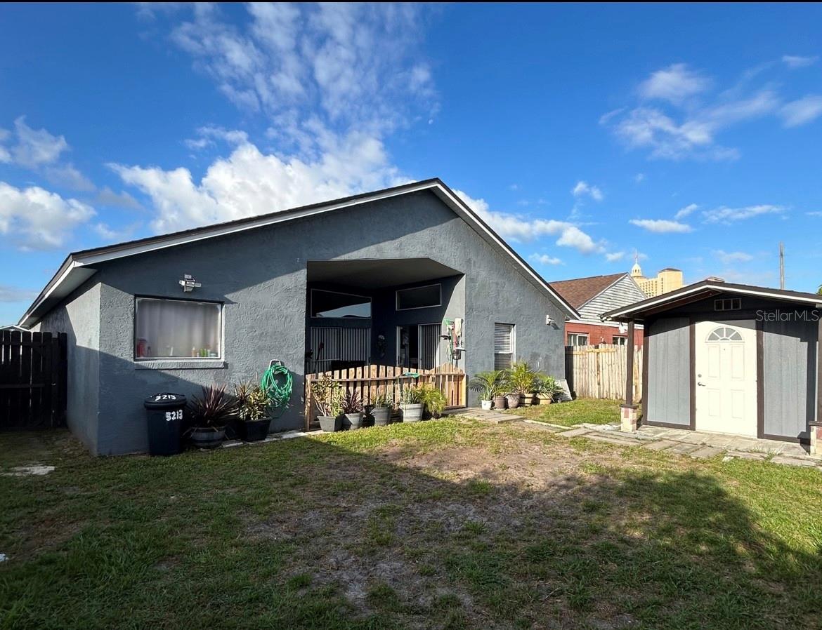 SKY LAKE - Residential