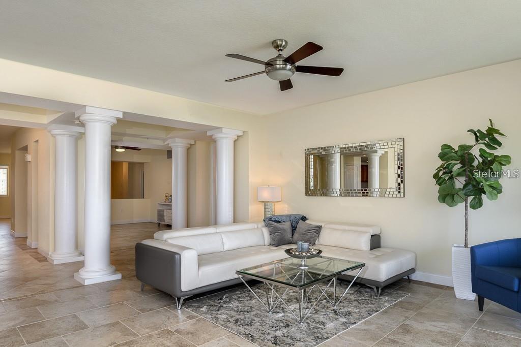 RIVIERA DUNES - Residential