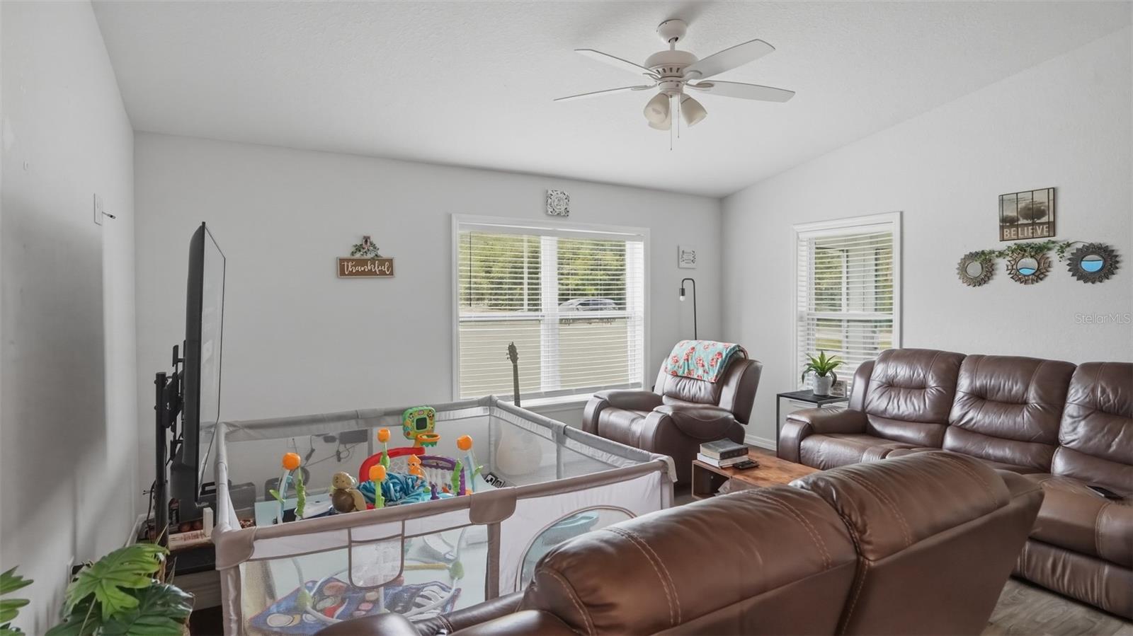SILVER SPGS SHORES UN 31 - Residential