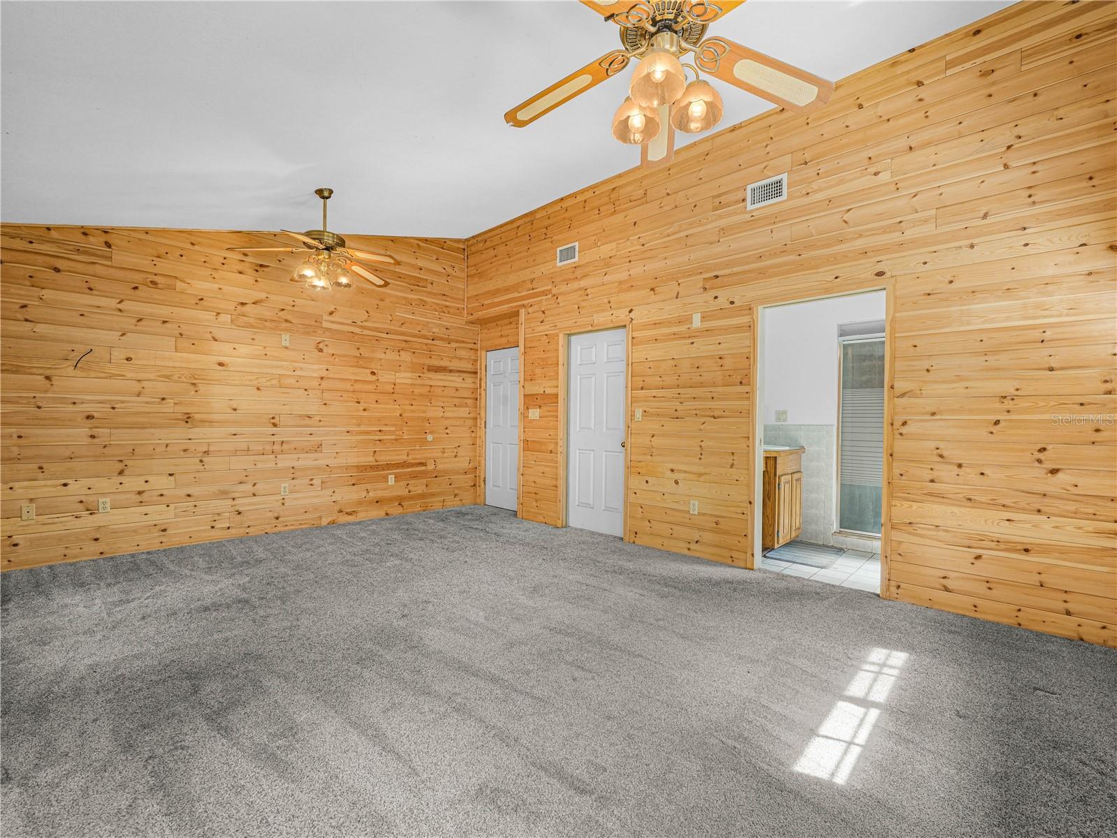 TIGER CREEK FOREST - Residential