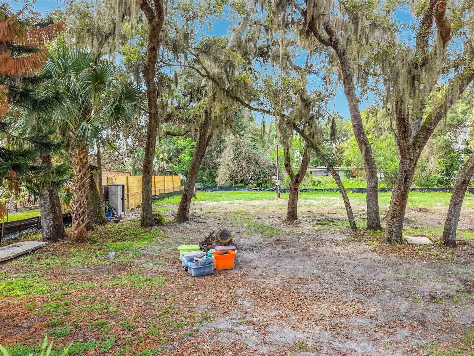 EAST PINE ACRES - Land