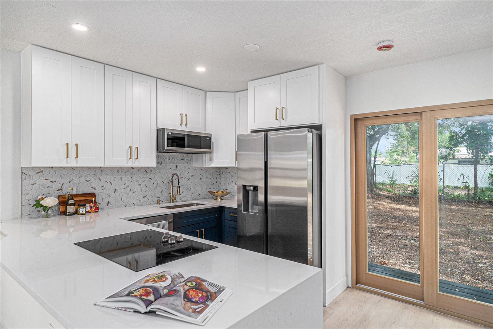 GANDY MANOR - Residential Lease