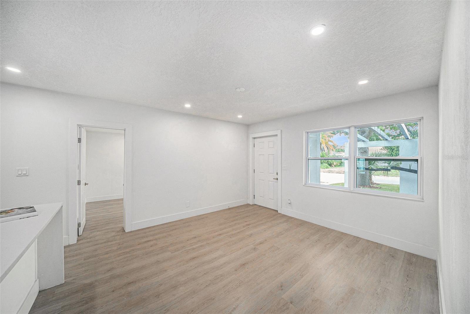 GANDY MANOR - Residential Lease