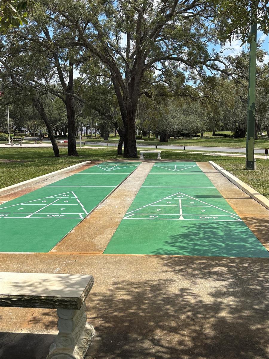 GLEN LAKES VILLAGE - Residential