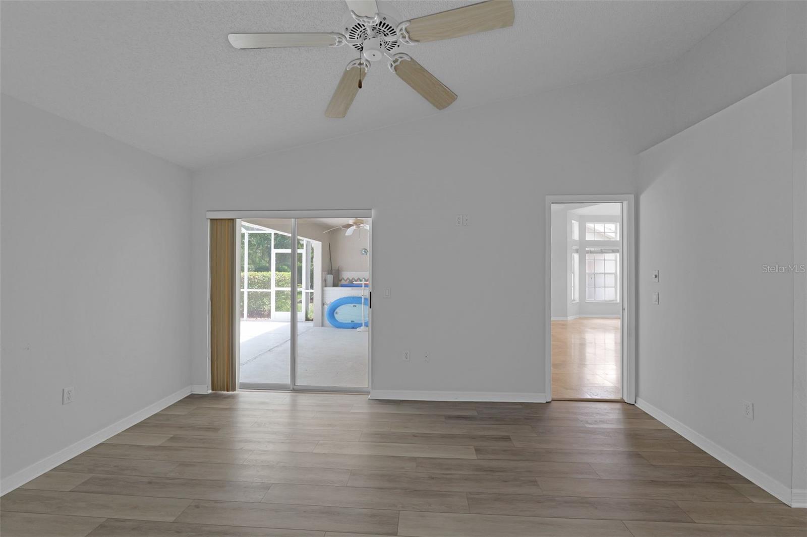 GLEN LAKES VILLAGE - Residential