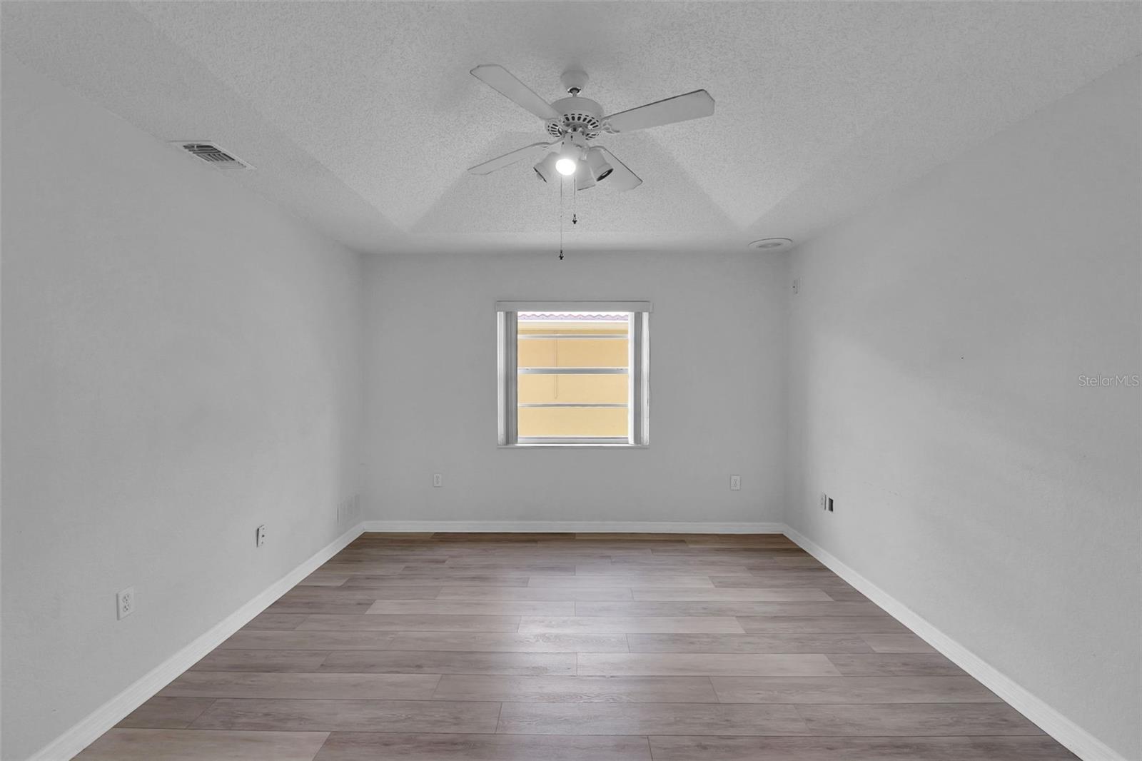 GLEN LAKES VILLAGE - Residential