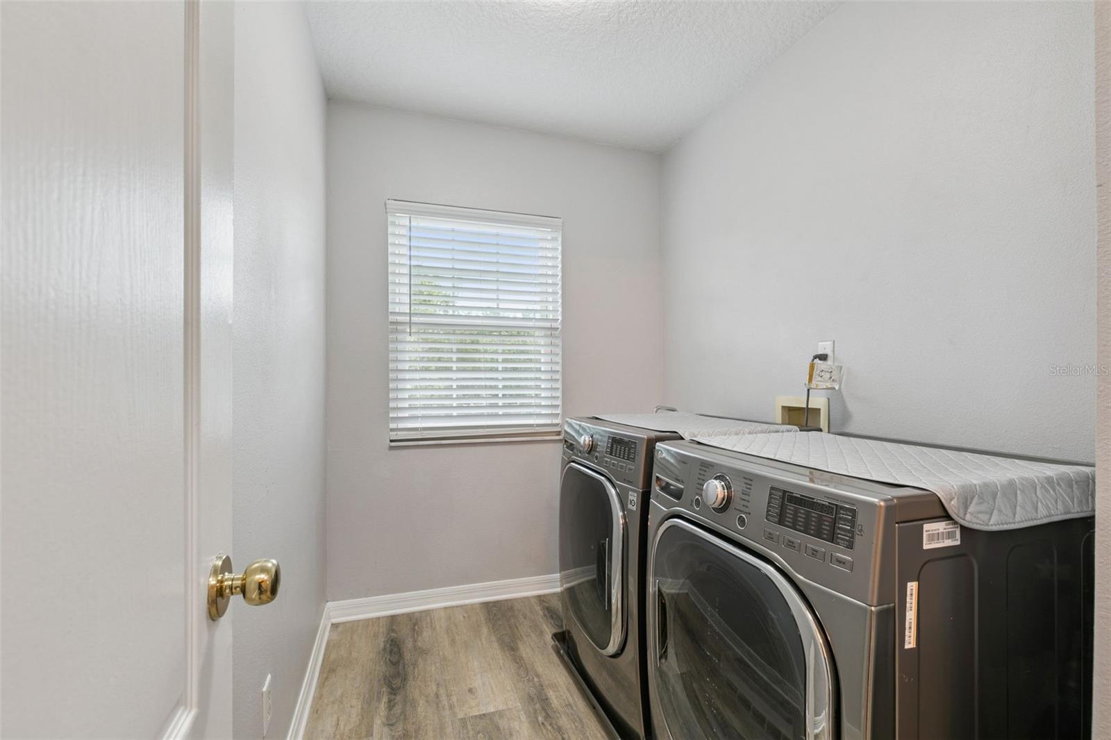 STONEYBROOK WEST UNIT 1 - Residential