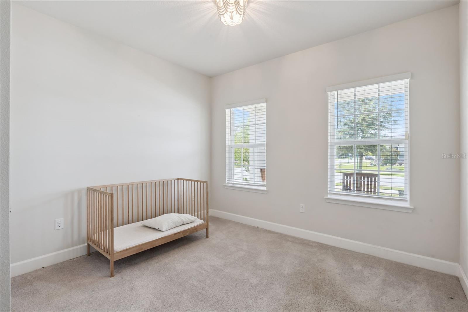 DORA LANDINGS - Residential