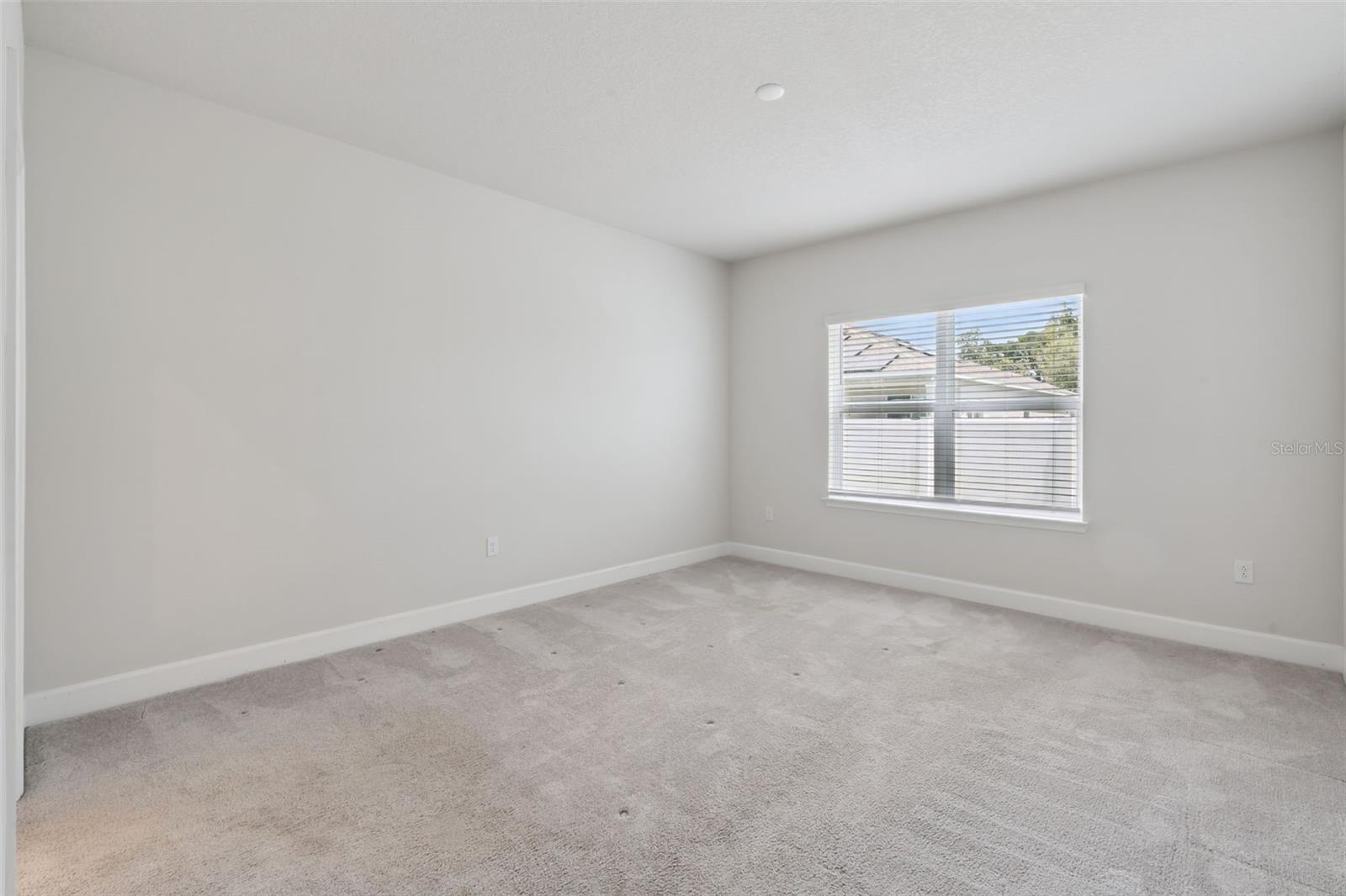 DORA LANDINGS - Residential