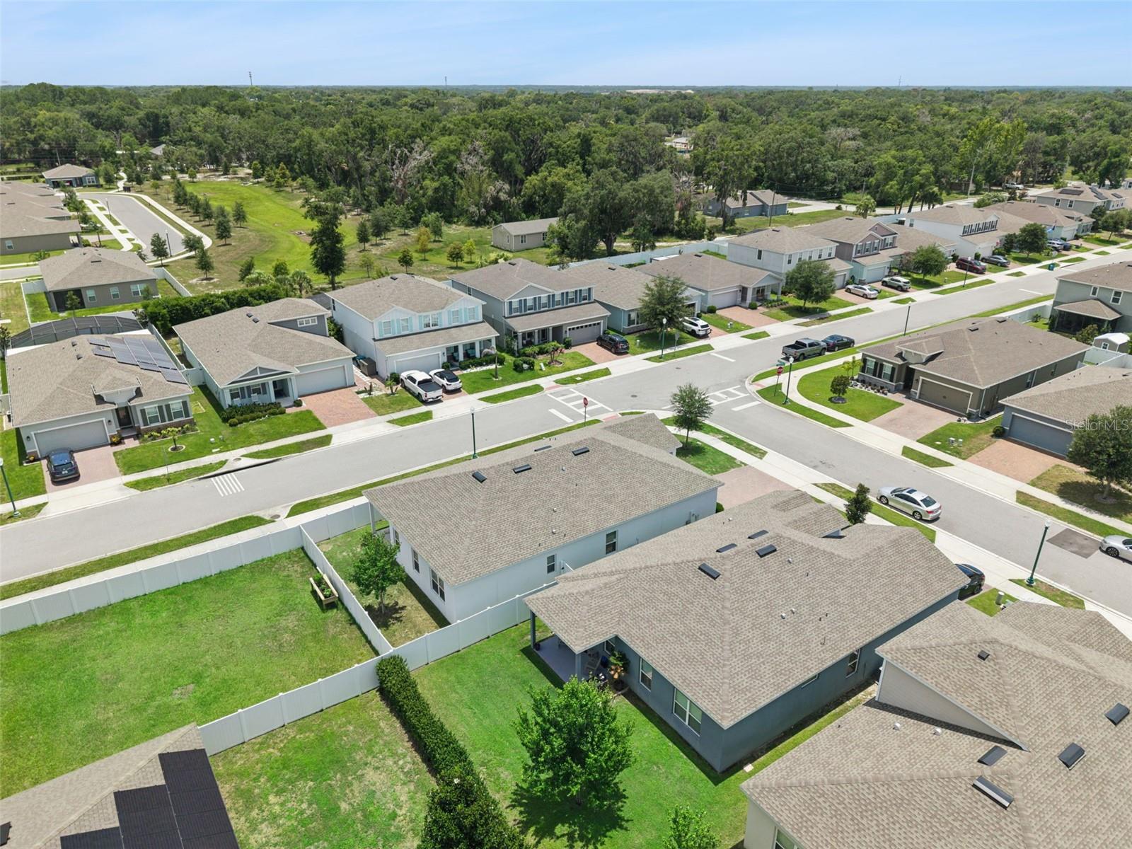 DORA LANDINGS - Residential